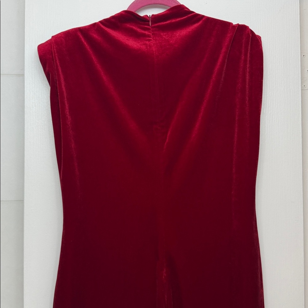 Steve Madden Padded Shoulder Red Velvet Dress - Picture 4 of 4